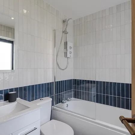 13 Barley View Luxury Semesterbostad *